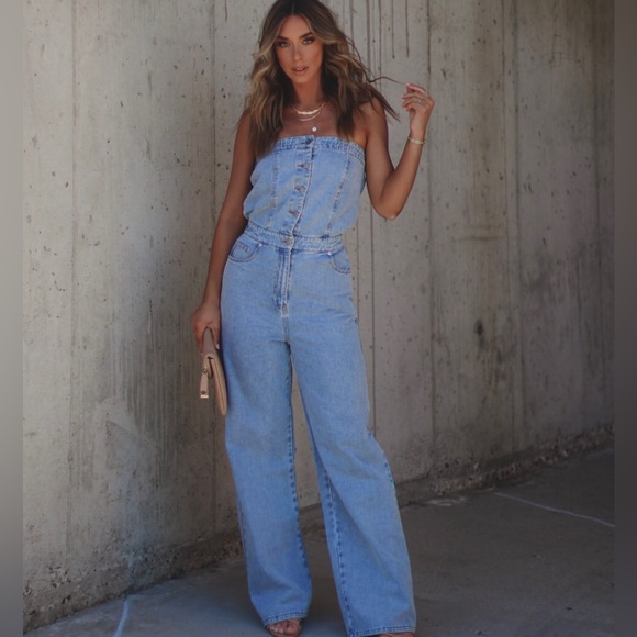 VICI denim strapless jumpsuit w/front buttons & side pockets NEW I paid $ 107 - Picture 8 of 16